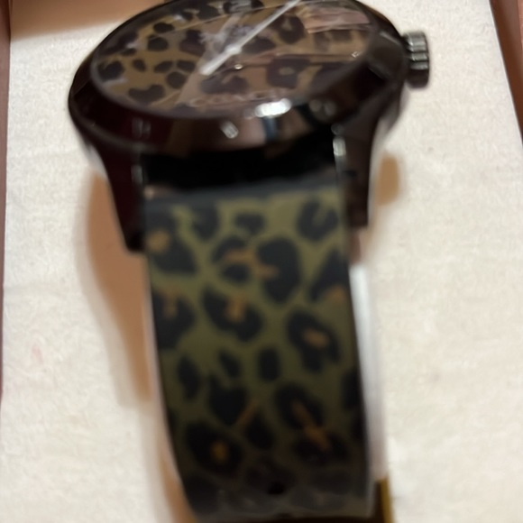 Coach Watch - Picture 3 of 7